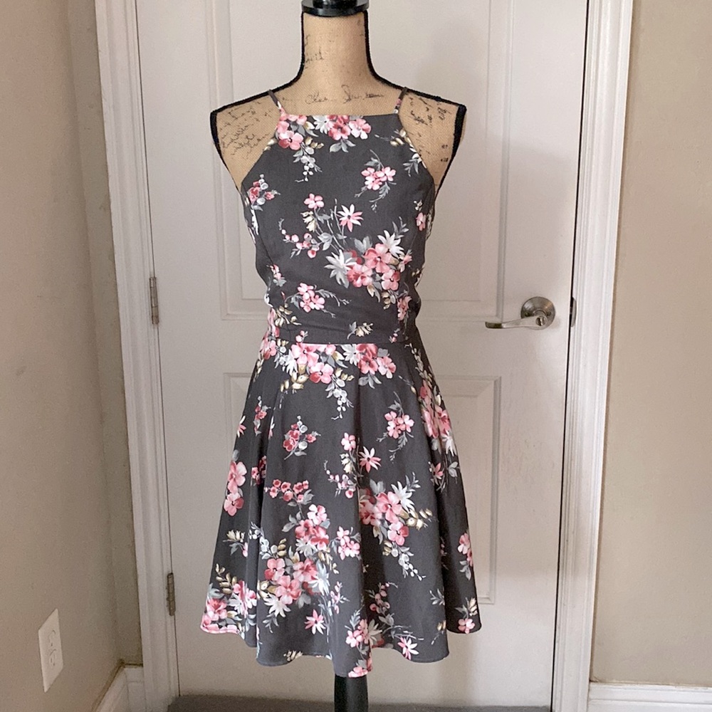 Women’s Hollister Floral, Open-Back Dress